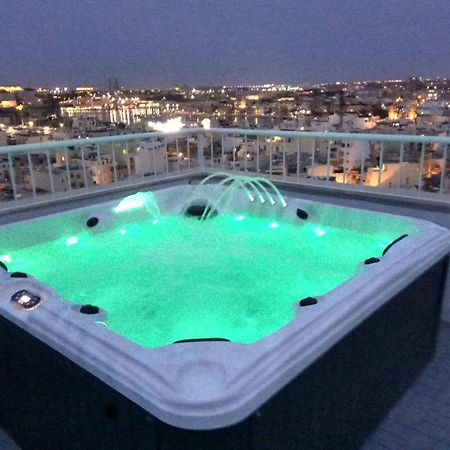 Wonderful Apartments With Shared Jacuzzi And Panorama Rooftop Gzira Dış mekan fotoğraf