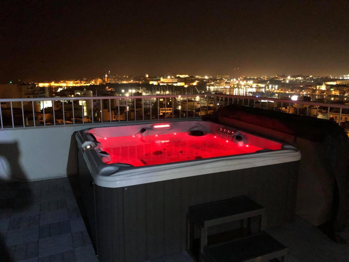 Wonderful Apartments With Shared Jacuzzi And Panorama Rooftop Gzira Dış mekan fotoğraf