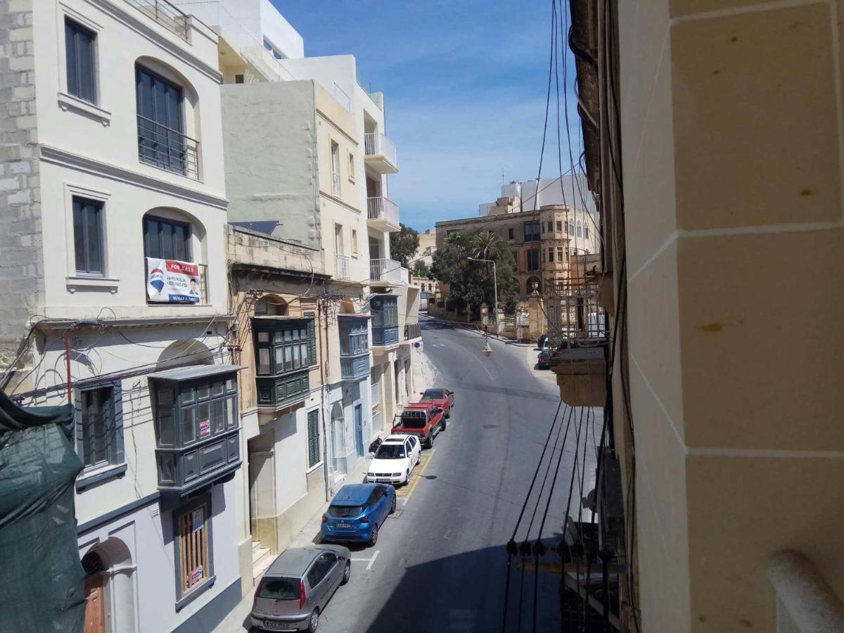 Wonderful Apartments With Shared Jacuzzi And Panorama Rooftop Gzira Dış mekan fotoğraf