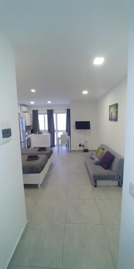Wonderful Apartments With Shared Jacuzzi And Panorama Rooftop Gzira Dış mekan fotoğraf