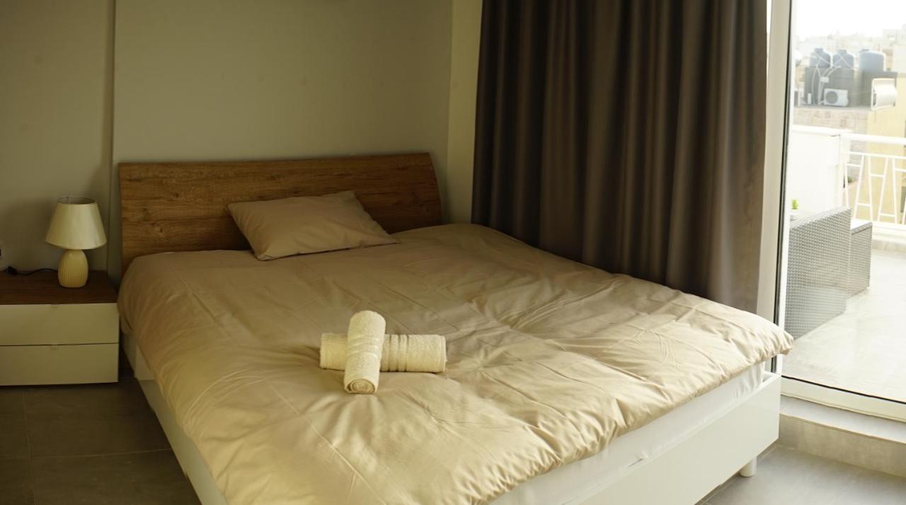 Wonderful Apartments With Shared Jacuzzi And Panorama Rooftop Gzira Dış mekan fotoğraf